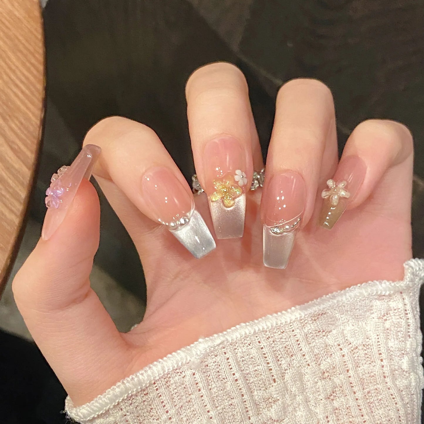 10pcs Handmade Five petal Flower Decor Oval/Ballet False Nails (#21)