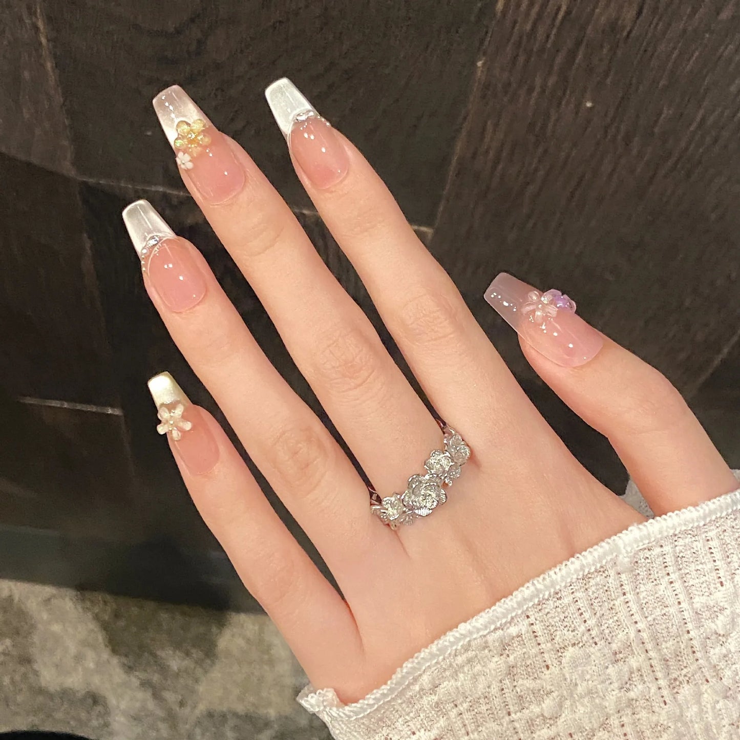 10pcs Handmade Five petal Flower Decor Oval/Ballet False Nails (#21)